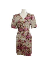 Load image into Gallery viewer, Vintage Linen Floral Short Sleeve Dress Size 8