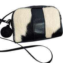 Load image into Gallery viewer, Cowhide Crossbody Purse Black & White
