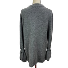 Load image into Gallery viewer, Gray Wool Blend Pullover Women's Sweater Size Small