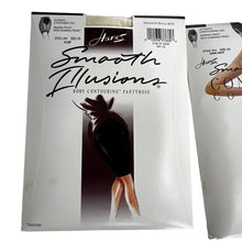 Load image into Gallery viewer, Vintage Hanes Silk Reflections Stocking Size 1 Barely There