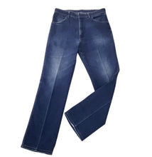 Load image into Gallery viewer, Vintage Wrangler Elite Straight Leg Creased Denim Jeans 34 x 42.5