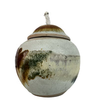 Load image into Gallery viewer, Sprinkle Studio Mini Pottery Oil Lamp