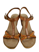 Load image into Gallery viewer, Soto Sopra Leather Wedge Sandals w Ankle Strap Size 8 - Made in Italy