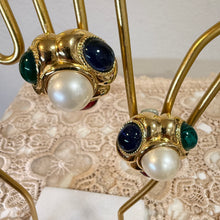 Load image into Gallery viewer, 80s 90s CINER Faux Pearl Multi Cabochon Statement Clip On Earrings Gold Tone