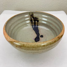 Load image into Gallery viewer, Small Shallow Studio Pottery Bowl Signed