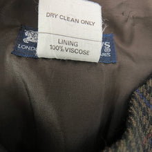 Load image into Gallery viewer, Vintage Burberry Plaid Pleated Long Wool Skirt Size 8