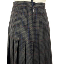 Load image into Gallery viewer, Vintage Burberry Plaid Pleated Long Wool Skirt Size 8