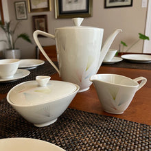Load image into Gallery viewer, Mid Century Atomic Tea Set