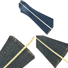 Load image into Gallery viewer, Y2K Tommy Hill Low Rise Flare Jeans Size 5