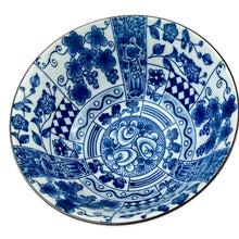 Load image into Gallery viewer, Blue China Nice Cat Rice Bowls Made in Japan Set of 2