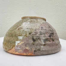 Load image into Gallery viewer, Small Vintage Studio Pottery Bowl Signed