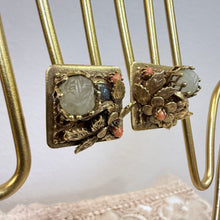 Load image into Gallery viewer, Mid Century Gold Tone Floral Statement Clip On Earrings