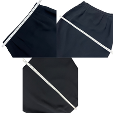 Load image into Gallery viewer, 90s Ricky Freeman for Terry John Short Sleeve Skirt Suit with Bows Size 4