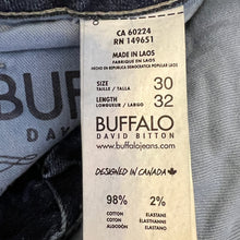 Load image into Gallery viewer, Buffalo David Bitton Basic Straight Stretch Six Designer Jeans Size 30/32