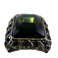 Load image into Gallery viewer,  Dark Chrome Emerald Green Tourmaline Radiant Cut