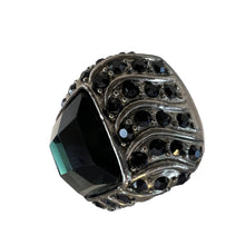 Load image into Gallery viewer,  Dark Chrome Emerald Green Tourmaline Radiant Cut