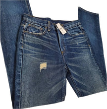 Load image into Gallery viewer,
NWT CARMAR High Rise Straight Jeans Size 27