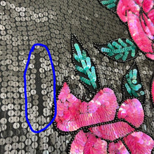 Load image into Gallery viewer, Vintage 80s 100% Silk Sequin Roses Top Size Large