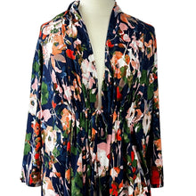 Load image into Gallery viewer, Women Long Sleeve Blue Flower Robe Size 2
