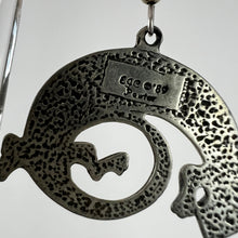 Load image into Gallery viewer, Vintage Gecko Silver Metal Earrings