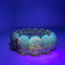 Load image into Gallery viewer, Vintage Authentic Amber Chunky Stretch Bracelet