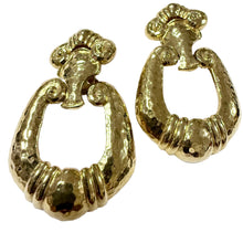 Load image into Gallery viewer, 80s BARRERA for AVON Gold Tone Hammered Door Knocker Clip-On Earrings