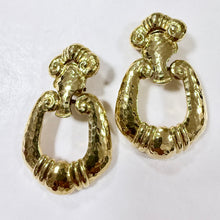 Load image into Gallery viewer, 80s BARRERA for AVON Gold Tone Hammered Door Knocker Clip-On Earrings