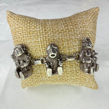 Load image into Gallery viewer, Vintage Carol Felley Storyteller Bracelet 7"