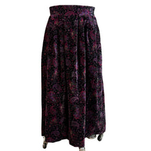 Load image into Gallery viewer, Vintage 90s Long Paisley Velvet Skirt Size 14