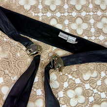 Load image into Gallery viewer, Vintage Black Leather Cinch Belt with Elephants Clasp Buckle M/L