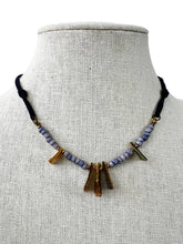 Load image into Gallery viewer, Tribal Shell and Bead Women Necklace