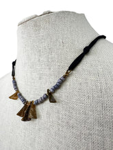 Load image into Gallery viewer, Tribal Shell and Bead Women Necklace