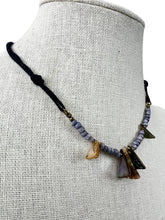 Load image into Gallery viewer, Tribal Shell and Bead Women Necklace