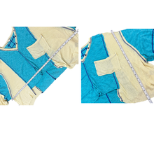 Load image into Gallery viewer, POL Relaxed Fit V-Neck Top Size Small