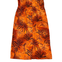 Load image into Gallery viewer, Round Shirt Dress Size 16