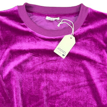 Load image into Gallery viewer, Magenta Velour Pleat Shoulder Sweater Size Small
