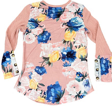 Load image into Gallery viewer, Pink Floral Lace Patchwork Knitted Long Sleeve Top Size Medium