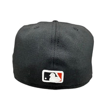 Load image into Gallery viewer, Vintage 59FIFTY San Francisco Giants Fitted Hat MLB Genuine Merchandise Size 7 1/4
