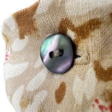 Load image into Gallery viewer, Brown Vintage Silk Linen Sleeveless Collared Button-Up Shirt Size 16