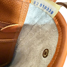 Load image into Gallery viewer, VTG 90s Dooney & Bourke All Weather Leather White & Tan Crossbody Bag USA