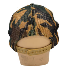 Load image into Gallery viewer, VTG 70s Hi/Lo Auto Supply Camo Snapback Trucker Hat