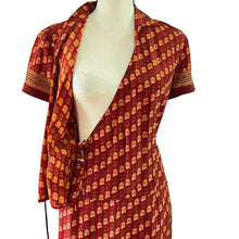 Load image into Gallery viewer, 90s Vintage 2pcs Wrap Top Skirt Set 100% Silk Size 4