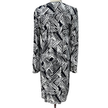 Load image into Gallery viewer, Trina Turk 100% Silk Rayon Vintage Dress