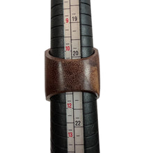 Load image into Gallery viewer, Chunky Seashell Hand Carved Wooden Ring Size 11.5"