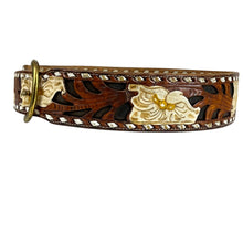 Load image into Gallery viewer, Vintage Tooled Leather Belt with Flowers Size Medium