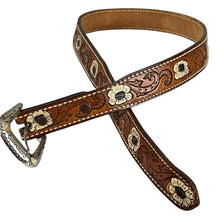 Load image into Gallery viewer, Vintage Tooled Leather Belt with Flowers Size 32