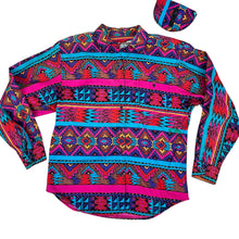 Load image into Gallery viewer, Vintage Wrangler Aztec Button Up Shirt Size Medium