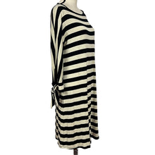 Load image into Gallery viewer, Soft Surroundings Relaxed Fit Dress Size Small