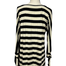 Load image into Gallery viewer, Soft Surroundings Relaxed Fit Dress Size Small