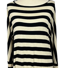 Load image into Gallery viewer, Soft Surroundings Relaxed Fit Dress Size Small